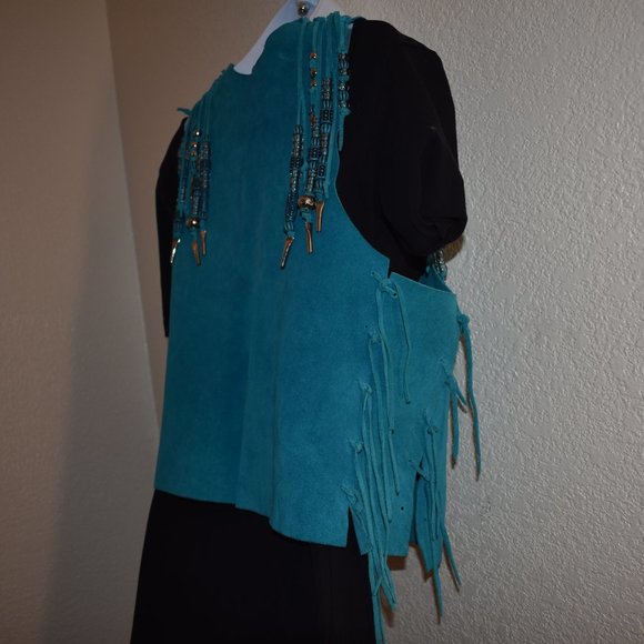 Vintage Leather Cowgirl vest - Picture 11 of 13